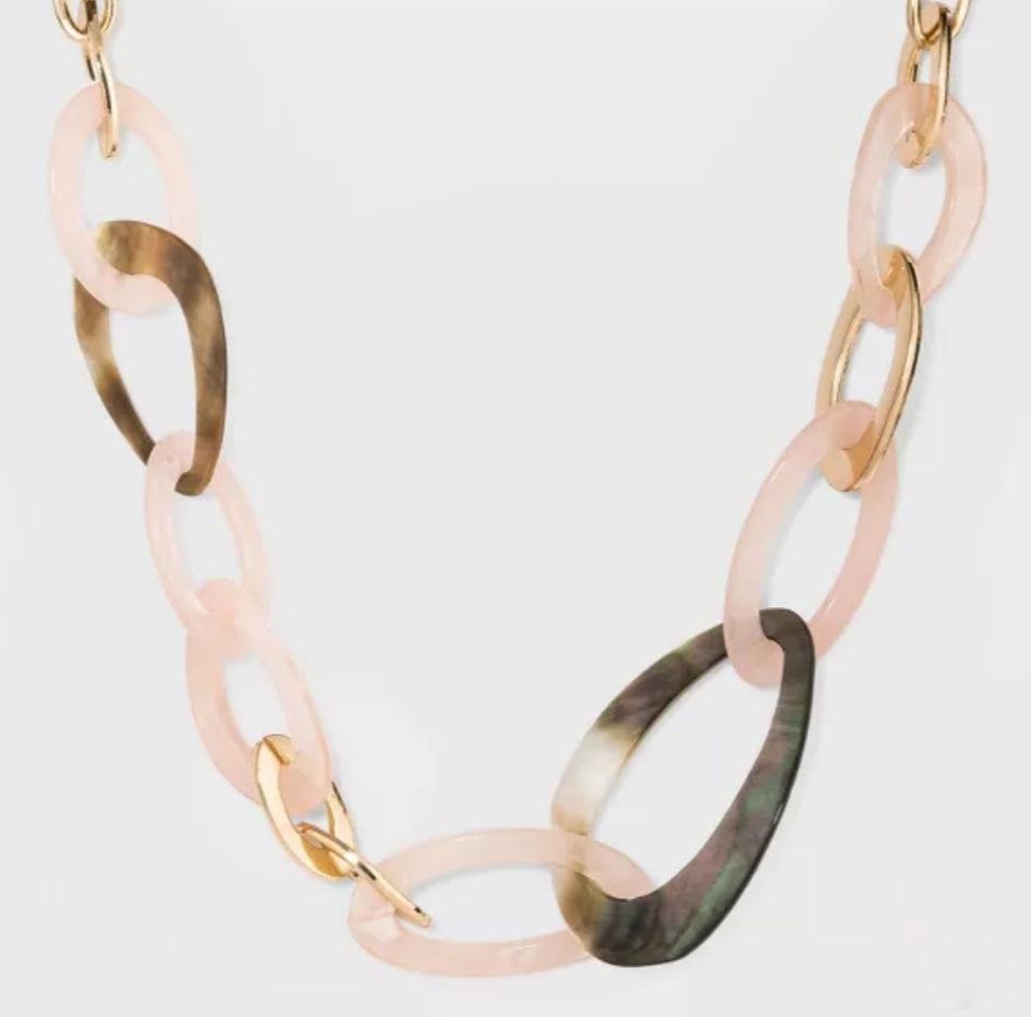 Linking Up, Shell & Blush Pink Necklace