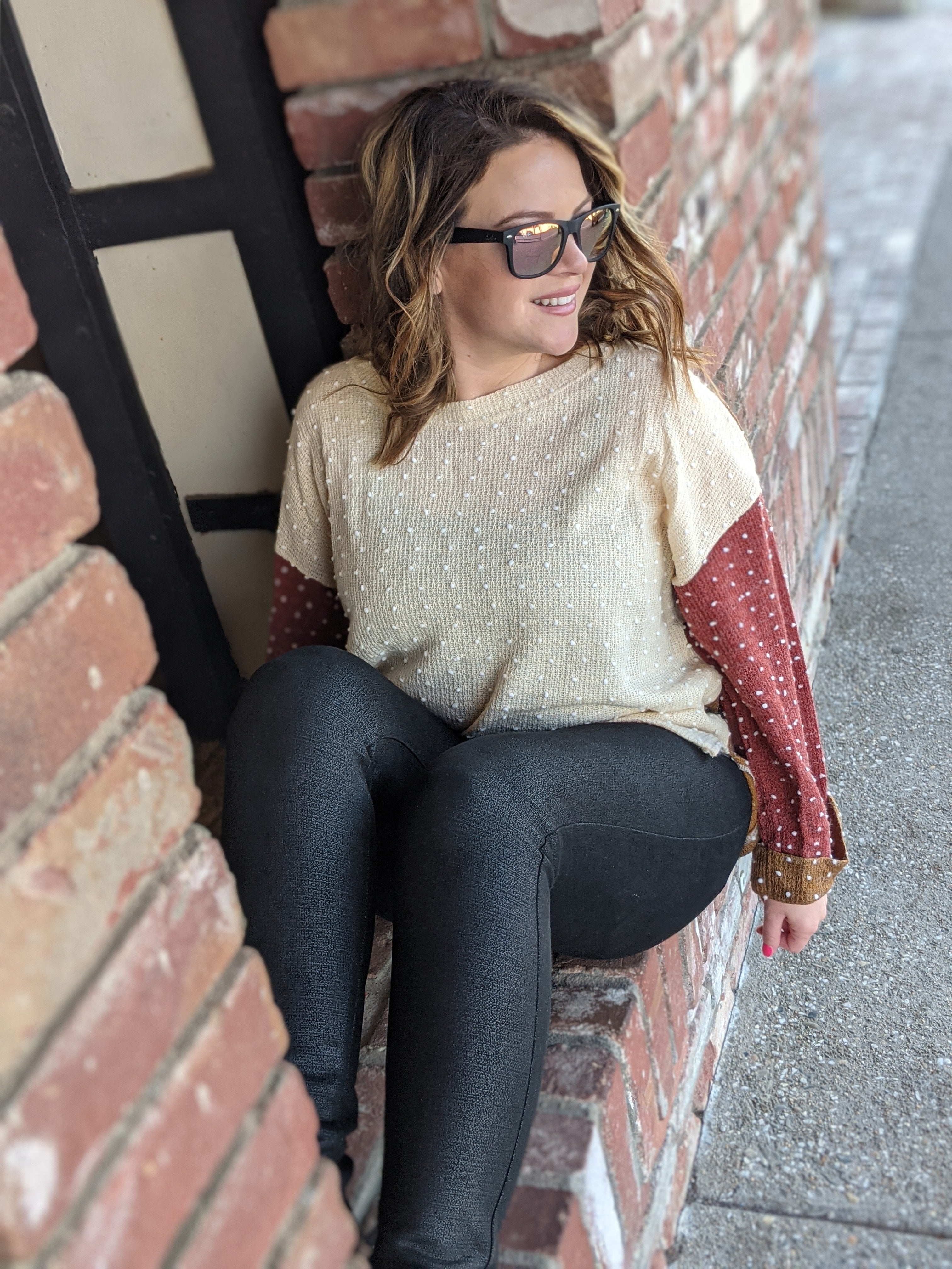 Diamond Bar | Dot Textured Knit Sweater