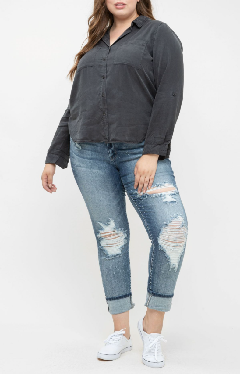 Curvy Sizes 14W - 24W Judy Blue Denim | Monterey Mid-Rise Bleached Boyfriend Jeans