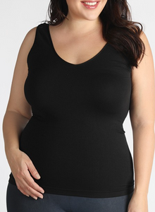 Best Curvy Seamless Reversible Tank Top - V-neck & Scoop Neck – Two Wild  Roses Boutique