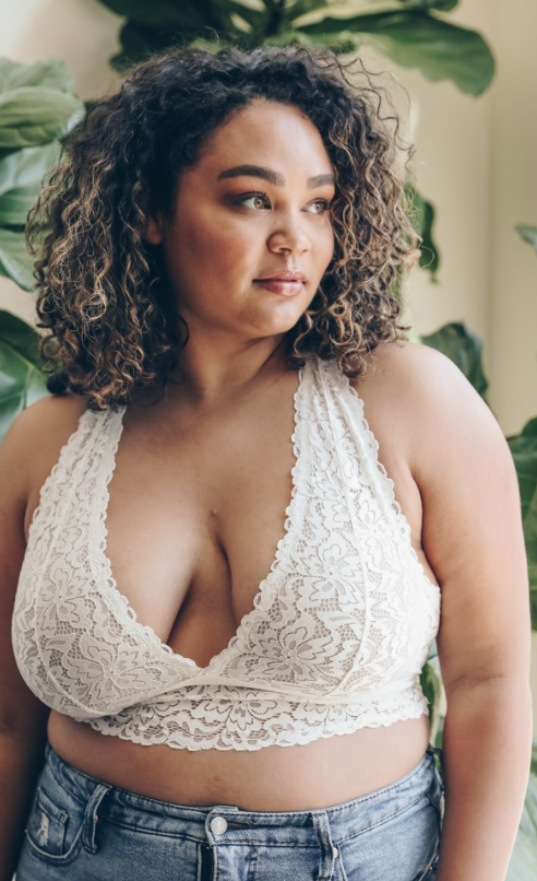 Melrose Lacey Halter Bralette, Curvy – Two Wild Roses Boutique